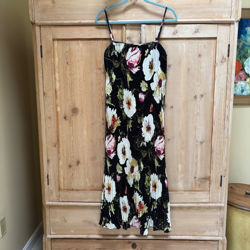 Abercrombie & Fitch Floral Black Midi Dress - Picture 14 of 16
